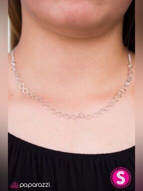 ❤️‍🔥5/$25❤️‍🔥 Steampunk Shimmer Silver Necklace